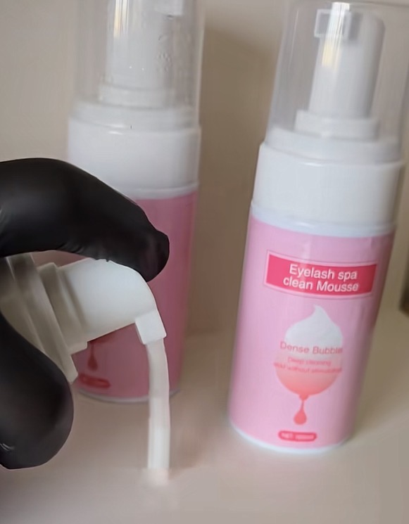 Eyelash Shampoo